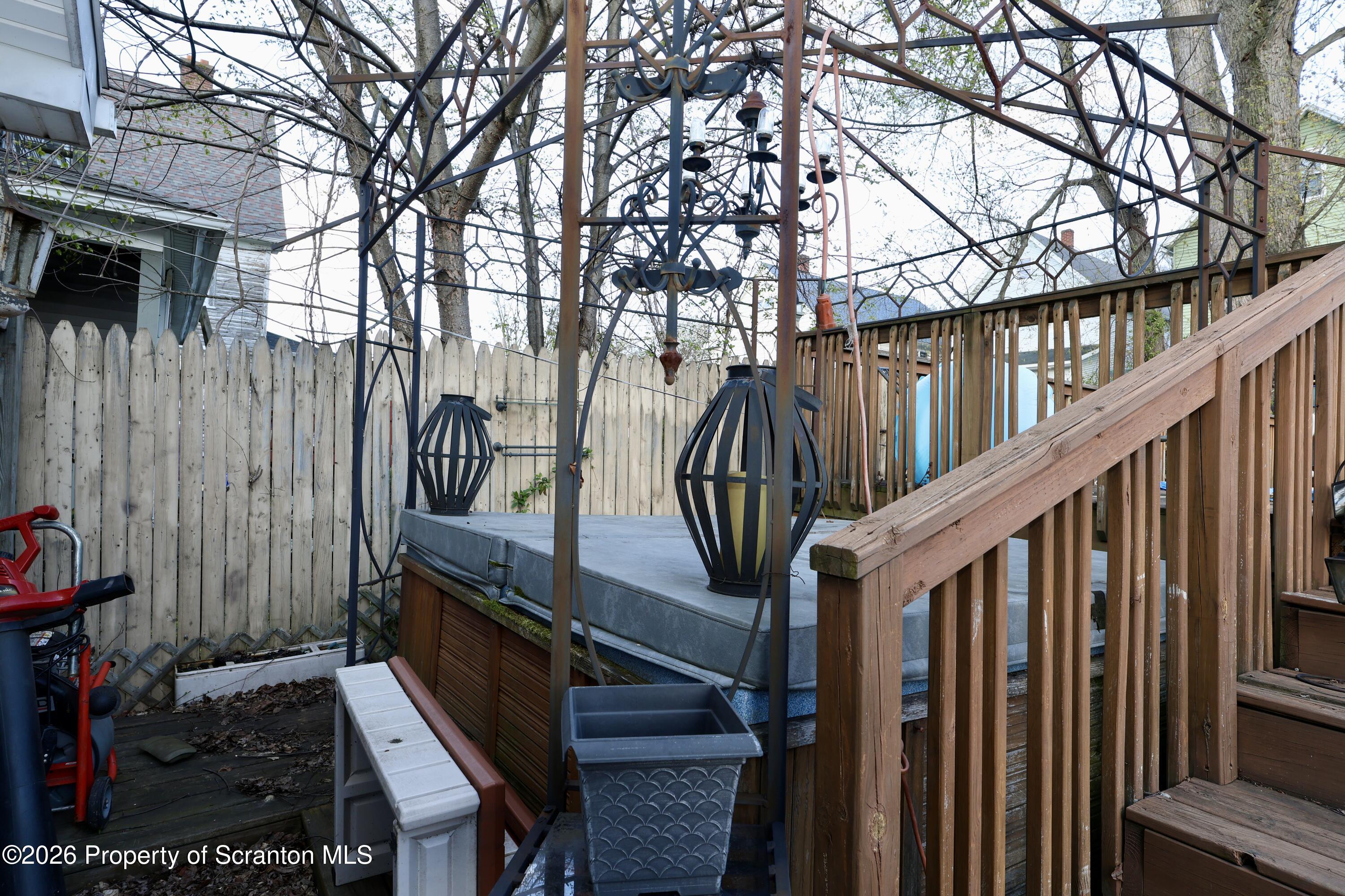 2220 Boulevard Avenue Scranton, PA 18509 - Photo 19 of 42 Outside