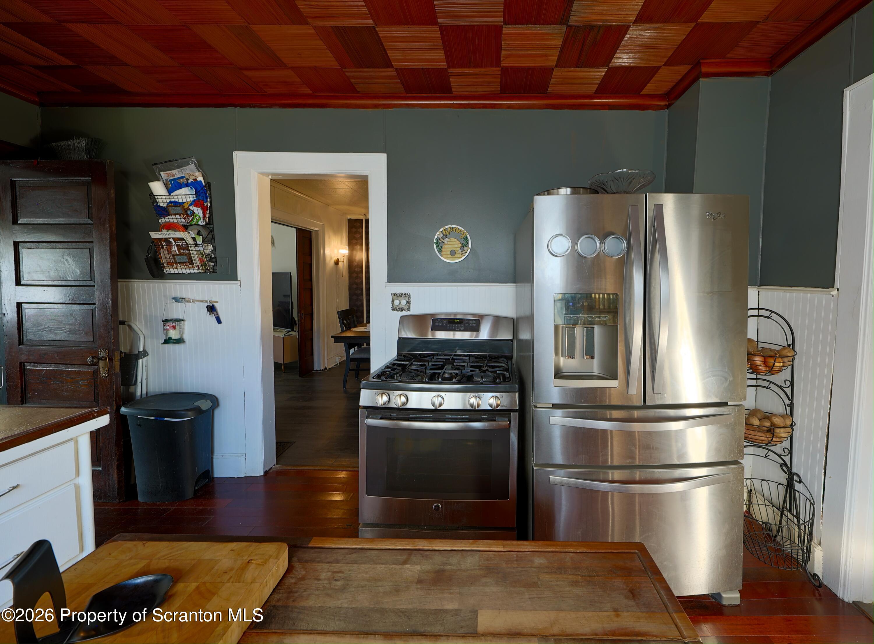 2220 Boulevard Avenue Scranton, PA 18509 - Photo 30 of 42 Kitchen