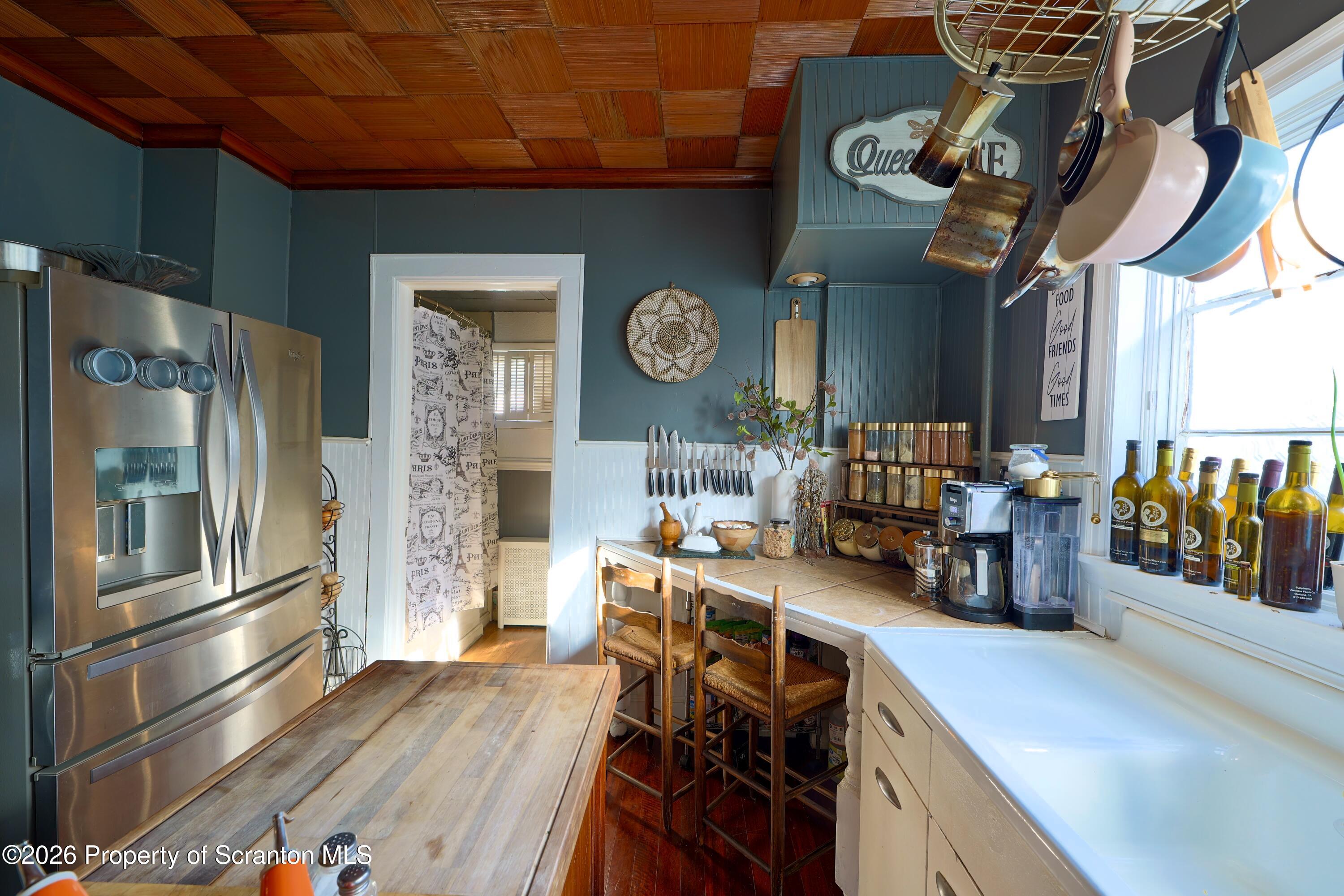 2220 Boulevard Avenue Scranton, PA 18509 - Photo 5 of 42 Kitchen