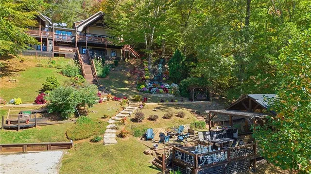 $3,500,000 | 2003 Bend Of The River Road, Hiawassee, GA 30546