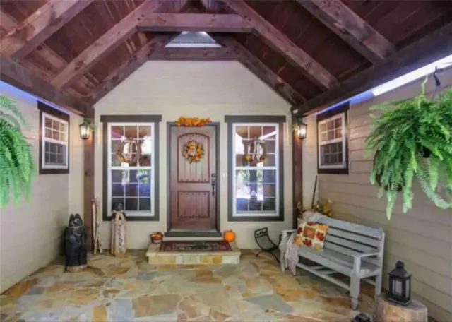 $3,500,000 | 2003 Bend Of The River Road, Hiawassee, GA 30546