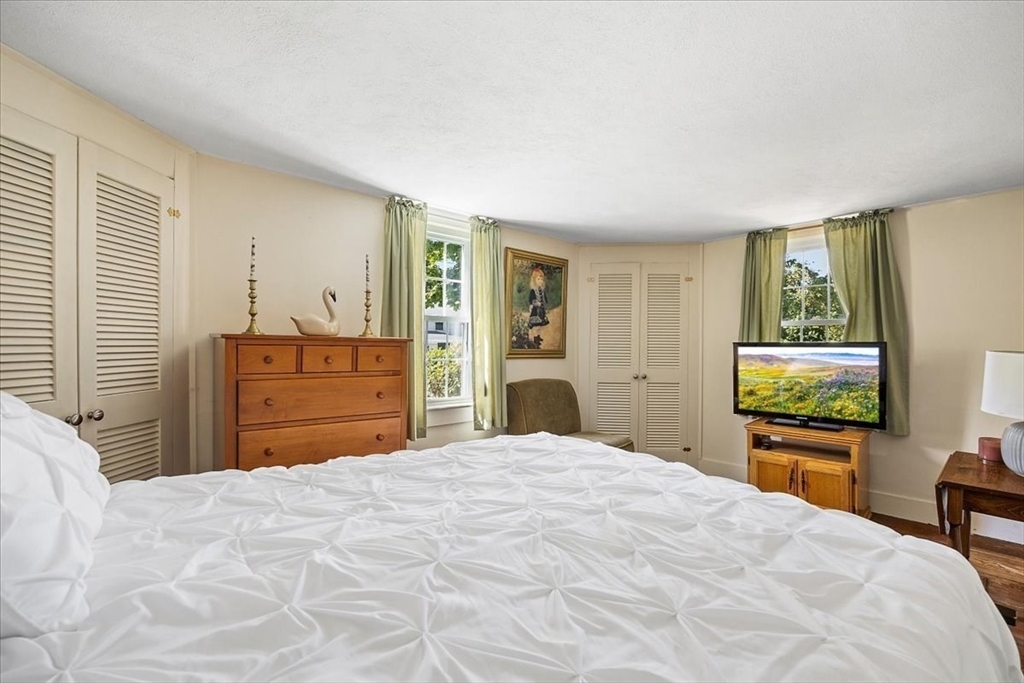 9 Lantern Lane Scituate, MA 02066 - Photo 16 of 28