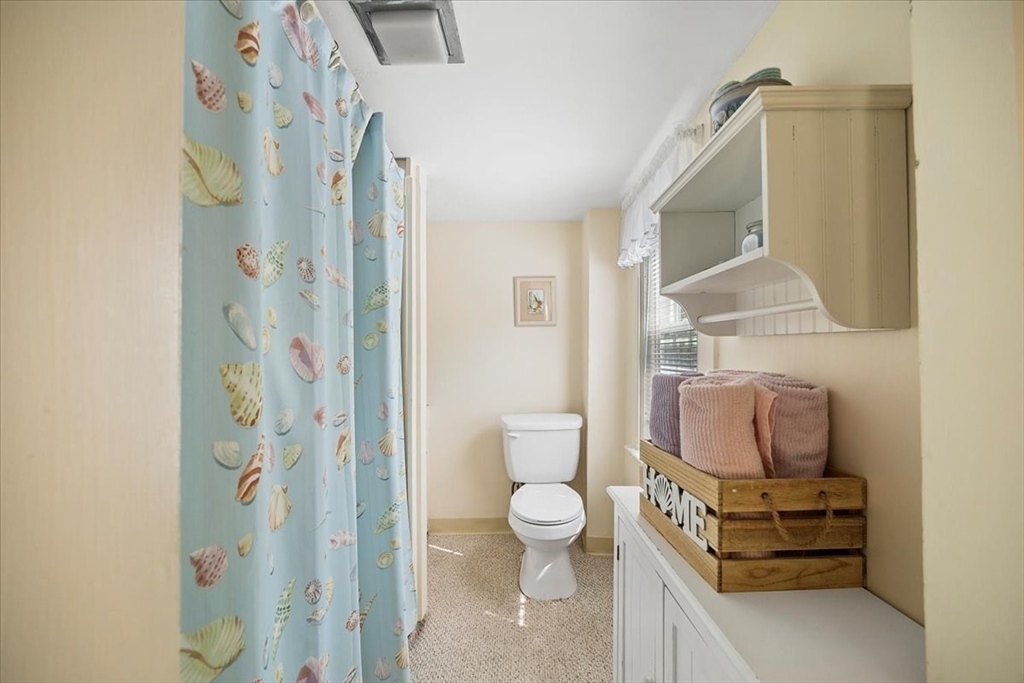 9 Lantern Lane Scituate, MA 02066 - Photo 17 of 28