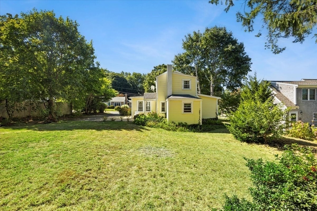 9 Lantern Lane Scituate, MA 02066 - Photo 26 of 28