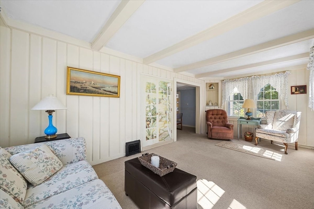 9 Lantern Lane Scituate, MA 02066 - Photo 7 of 28