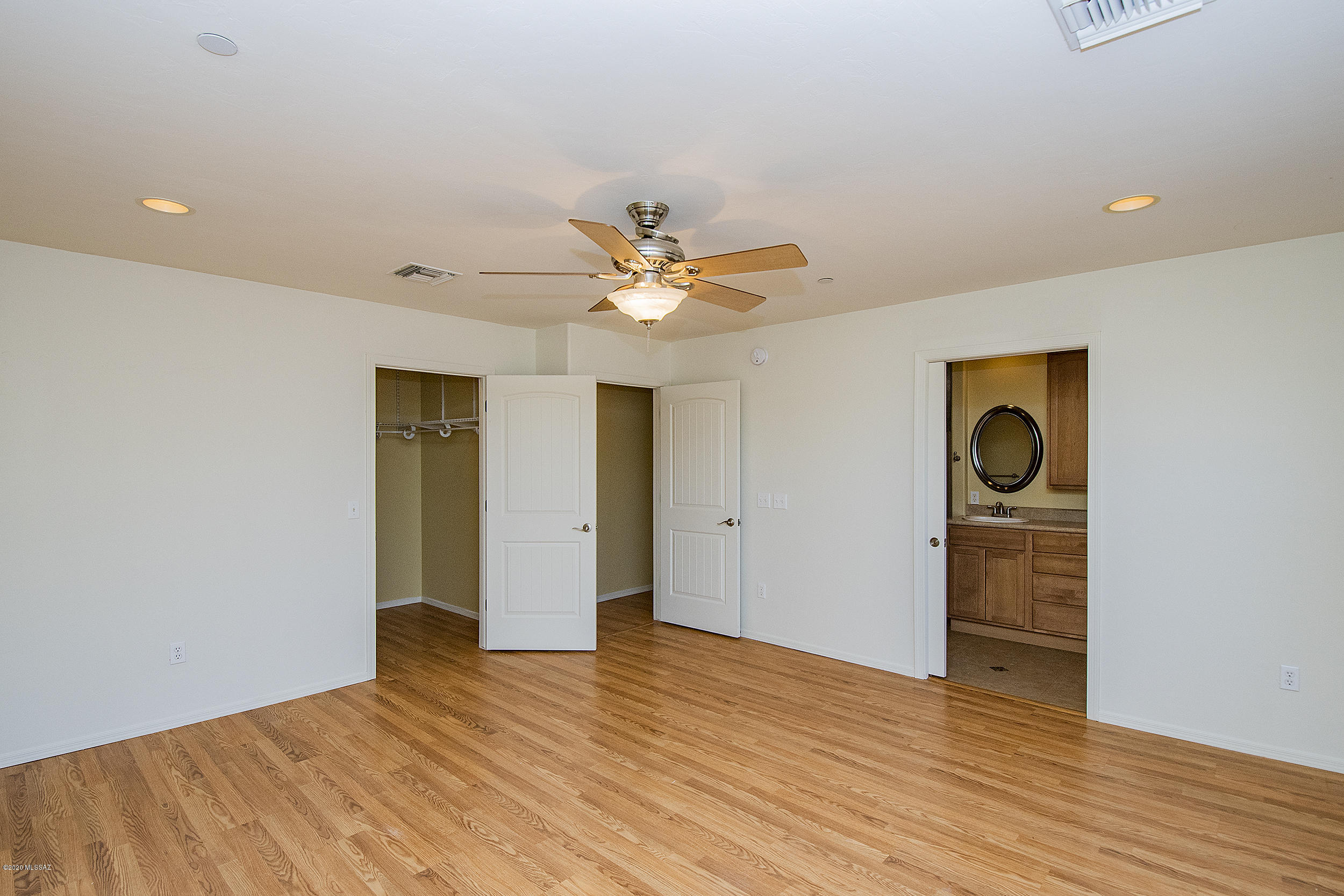 12559 West Magee Road Tucson, AZ 85743 - Photo 15 of 35