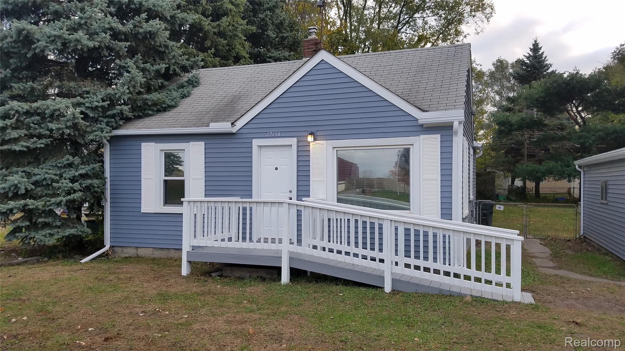 47494 Ryan Road Utica, MI 48317 - Photo 1 of 17 20191101_084912.jpg