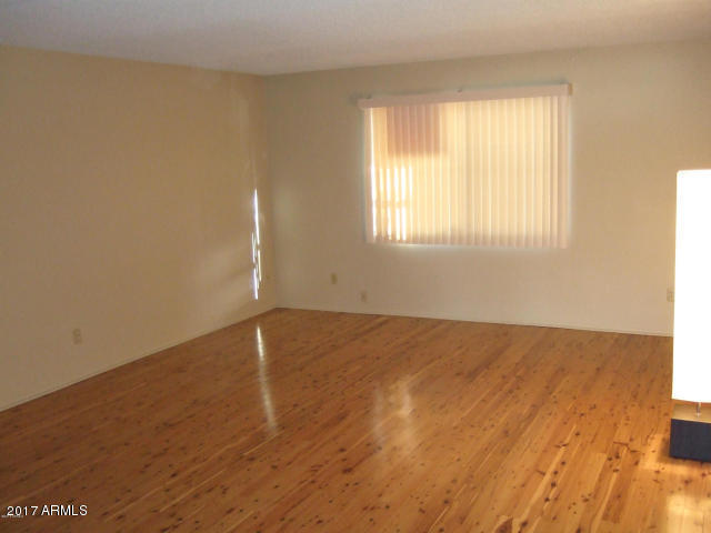 4201 East Camelback Road, Unit 101 Phoenix, AZ 85018 - Photo 9 of 11 09 Cameback