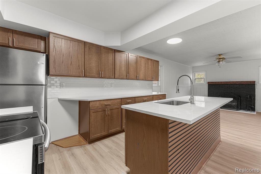 3360 Alice Street Dearborn, MI 48124 - Photo 3 of 30