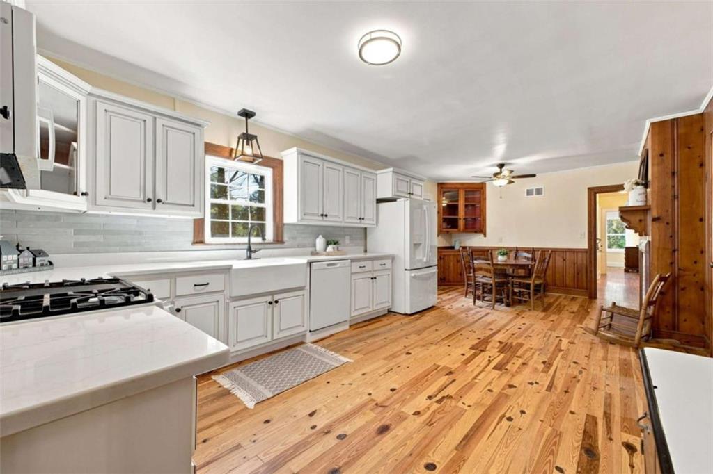 8 Perry Farm Road Southwest Cave Spring, GA 30124 - Photo 14 of 45 Gallery Image 14
