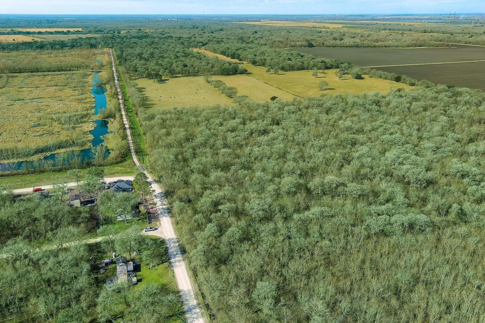Tbd Tbd Tr Guy, TX 77444 - Photo 14 of 21 a view of a lake with a mountain