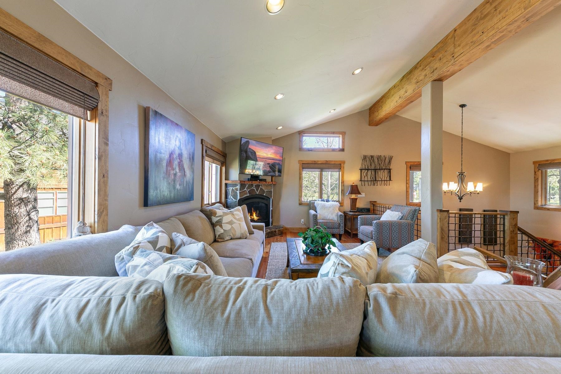 13165 Pinnacle Loop Truckee, CA 96161 - Photo 6 of 28