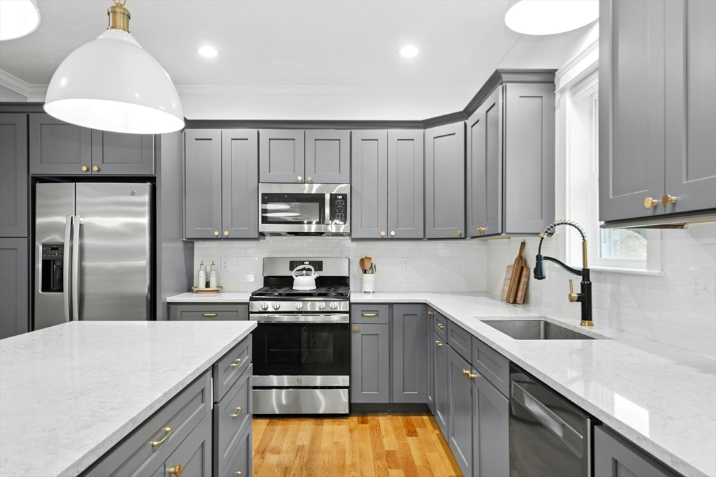 1 Nautical Way, Unit 1 Douglas, MA 01516 - Photo 4 of 28