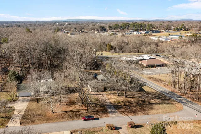 $1,800 | 130 Boulder Drive, Lincolnton, NC 28092