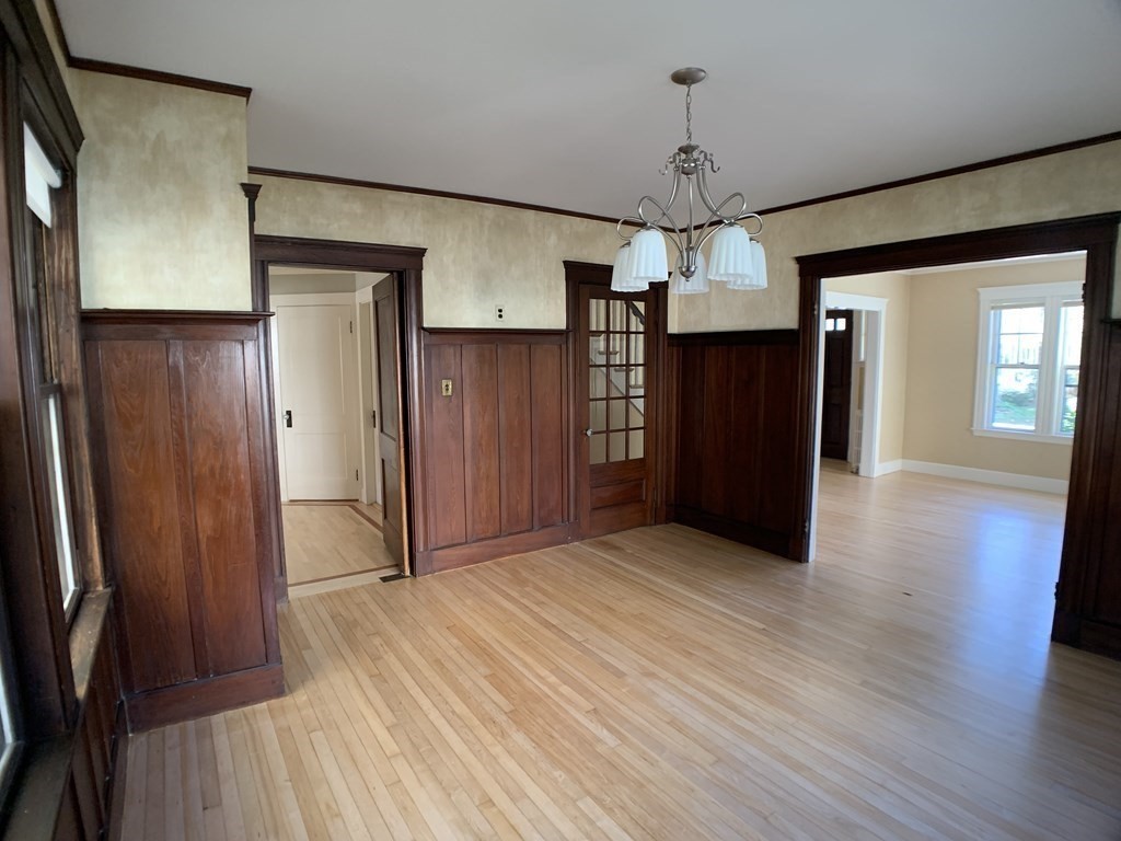 33 Walnut Street Natick, MA 01760 - Photo 10 of 39