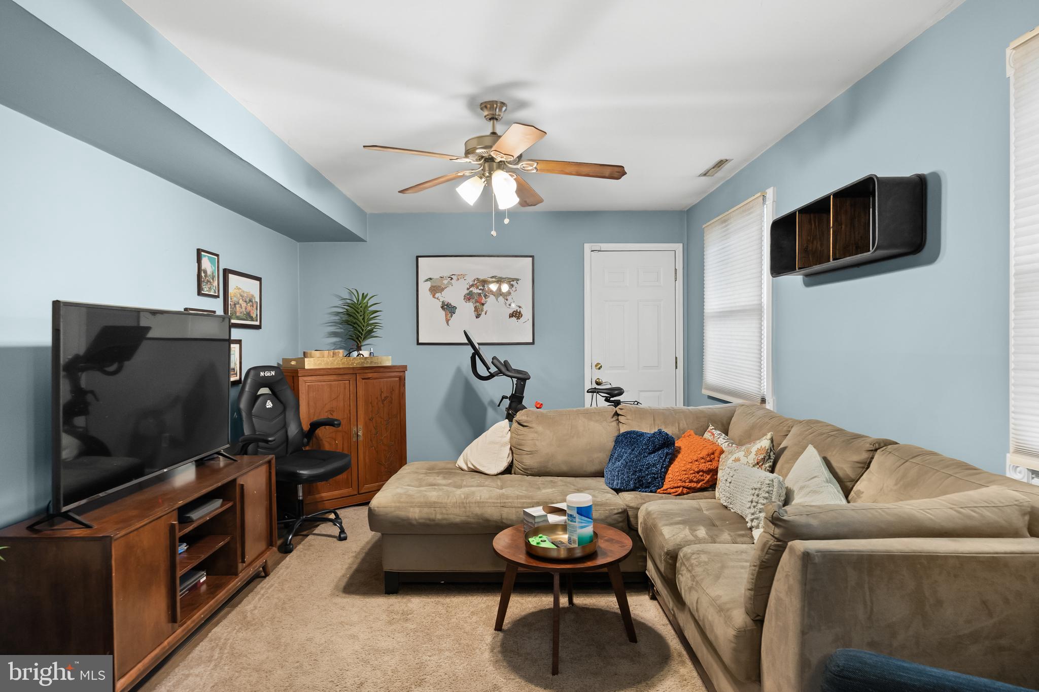 9 Barnett Road Lawrenceville, NJ 08648 - Photo 14 of 25 Gallery Image 14