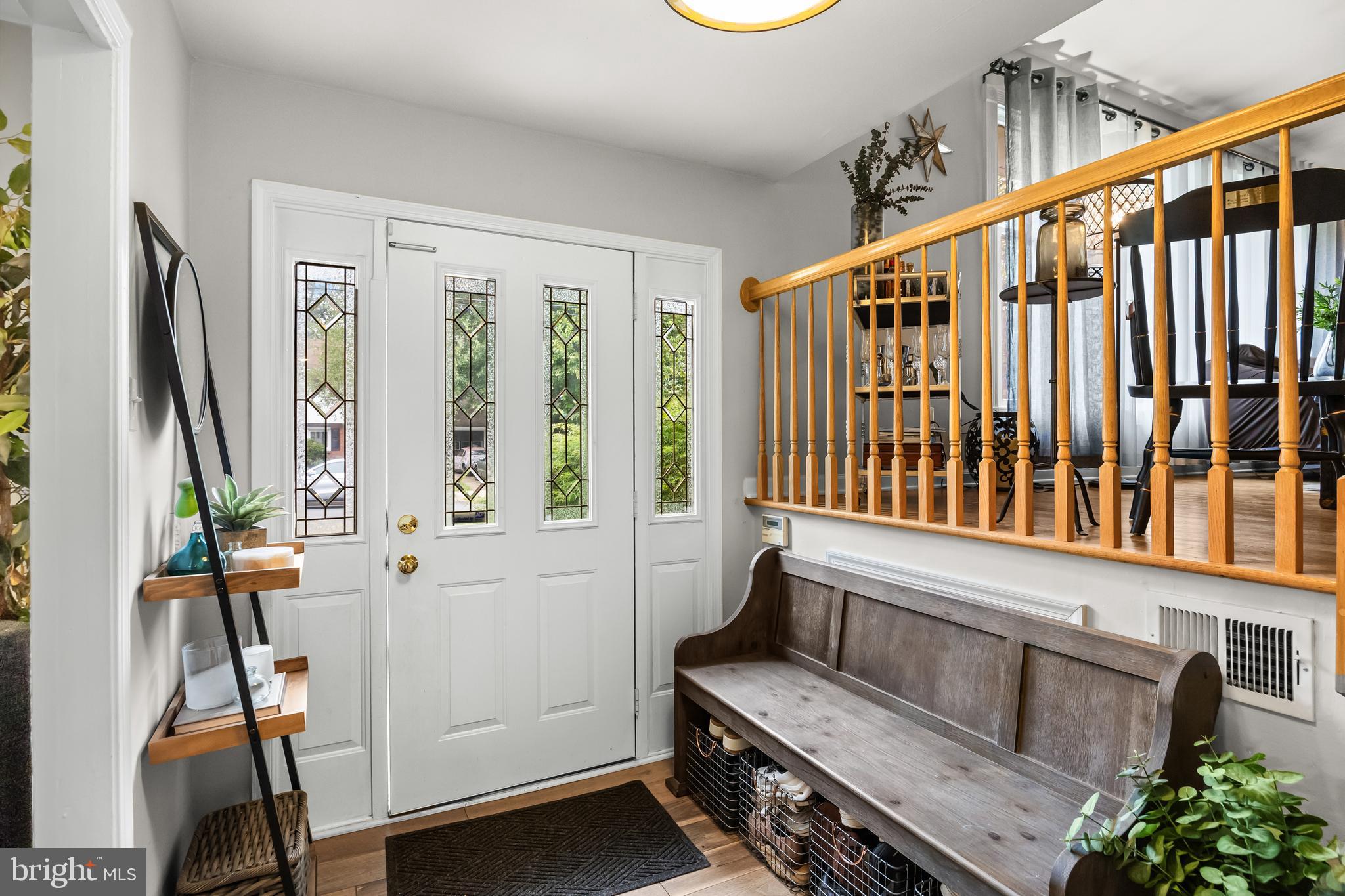 9 Barnett Road Lawrenceville, NJ 08648 - Photo 5 of 25 Gallery Image 5