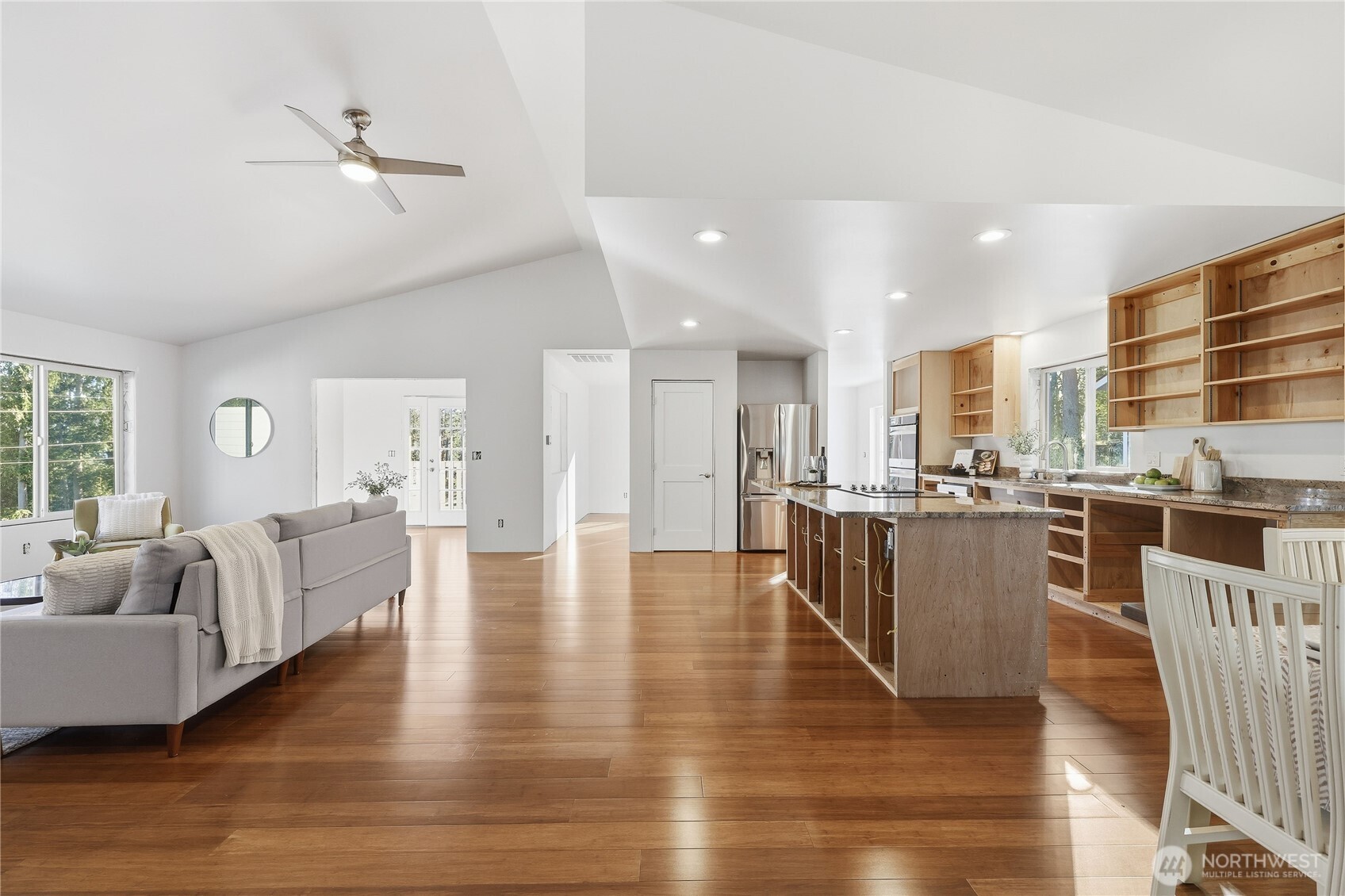 20919 President Point Road Northeast Kingston, WA 98346 - Photo 3 of 28