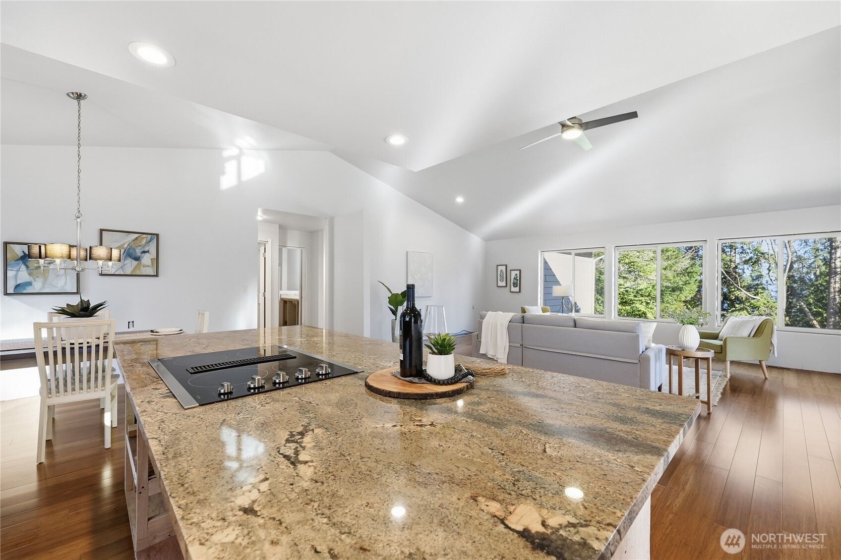 20919 President Point Road Northeast Kingston, WA 98346 - Photo 9 of 28