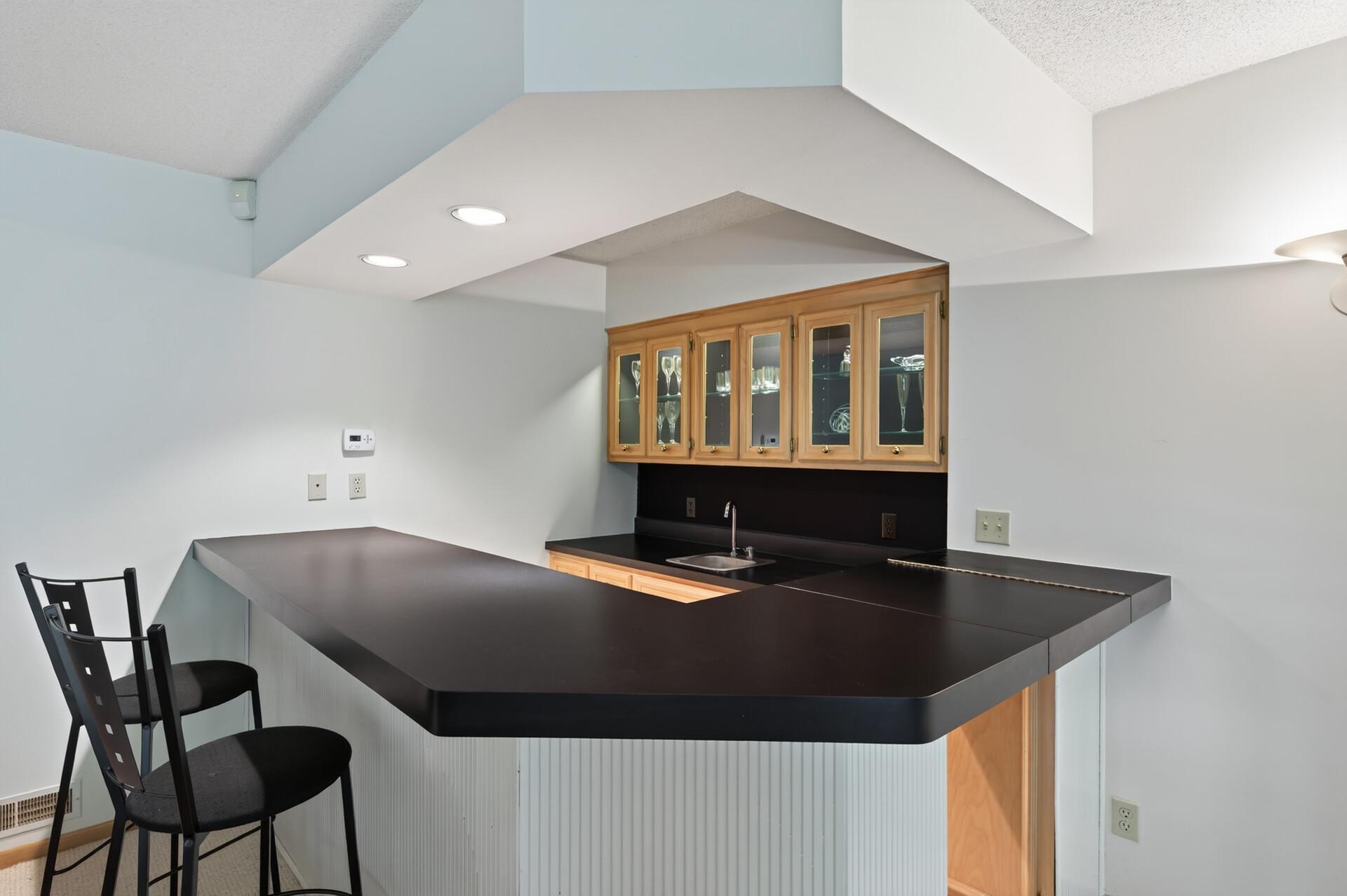 3631 Oakton Ridge Minnetonka, MN 55305 - Photo 36 of 53 Gallery Image 36