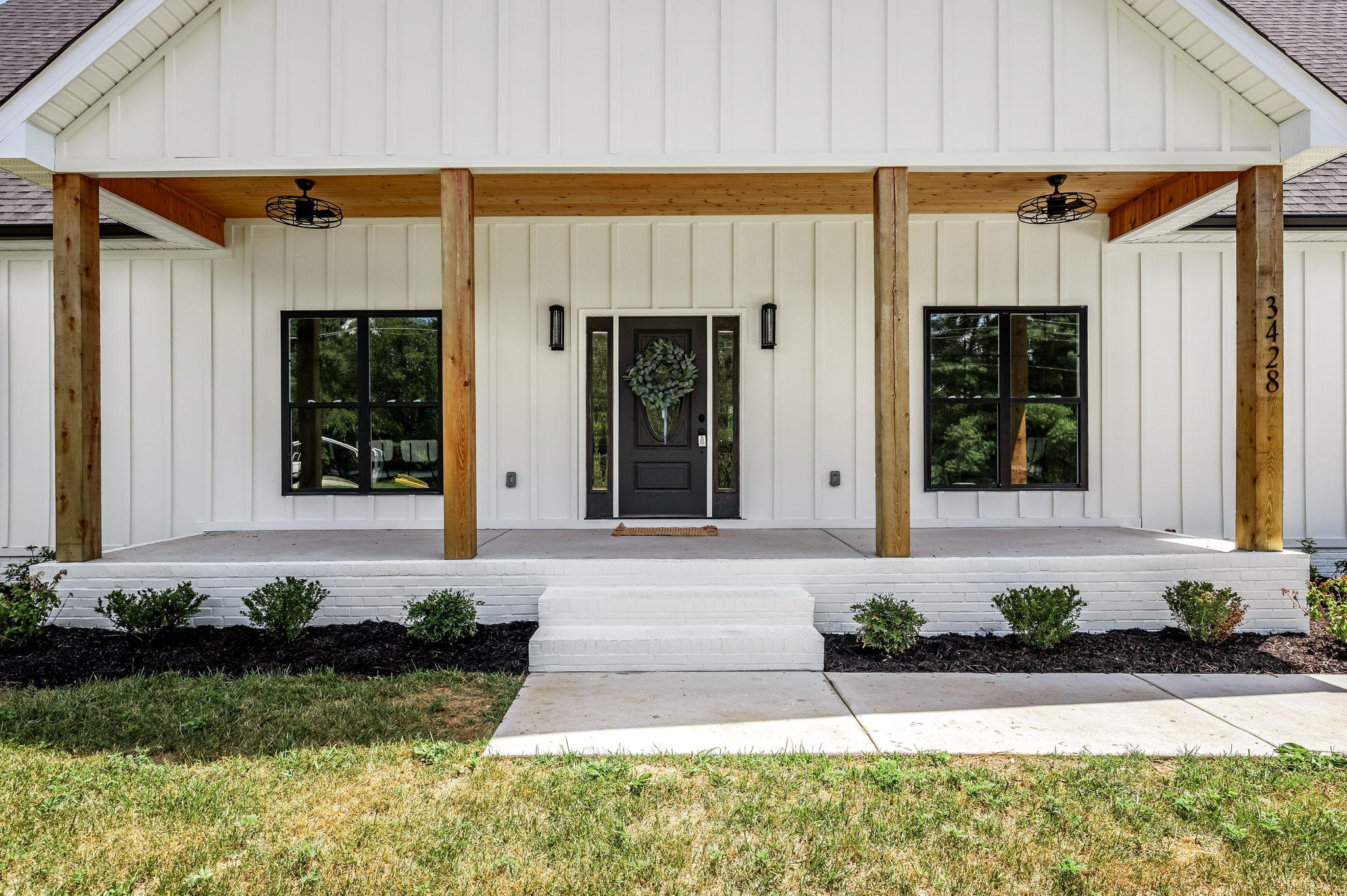3428 Valley Bend Road Murfreesboro, TN 37129 - Photo 37 of 40 Front Porch