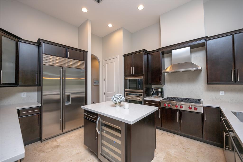 6359 Bellamalfi Street Boca Raton, FL 33496 - Photo 18 of 86 Gourmet Kitchen