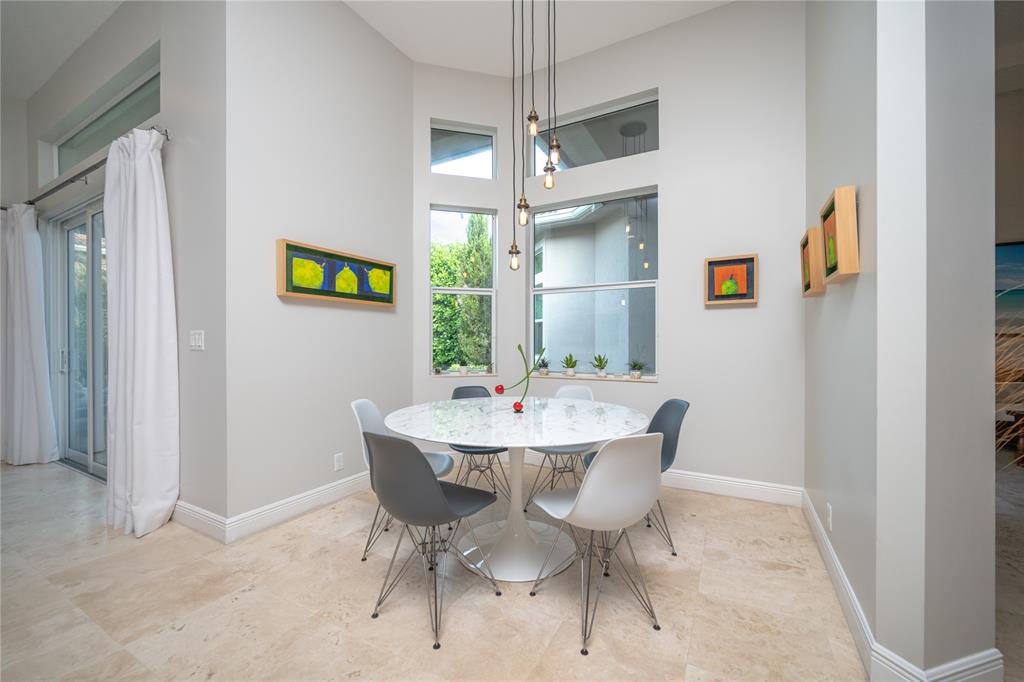6359 Bellamalfi Street Boca Raton, FL 33496 - Photo 22 of 86 Breakfast nook
