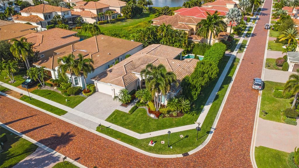 6359 Bellamalfi Street Boca Raton, FL 33496 - Photo 4 of 86 Bird's eye view