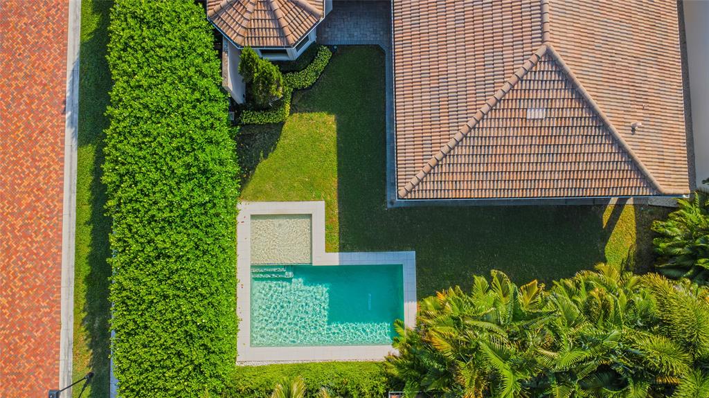 6359 Bellamalfi Street Boca Raton, FL 33496 - Photo 6 of 86 Pool location maximizes sun exposure