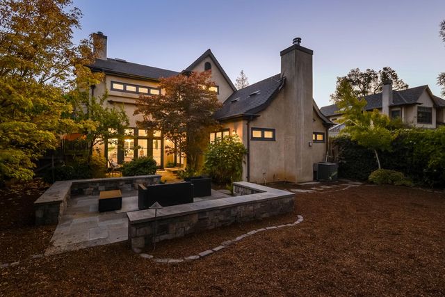$3,600,000 | 218 Stanford Avenue, Menlo Park, CA 94025