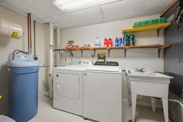 $291,000 | 1165 Monteray Circle, Lawrenceburg, IN 47025