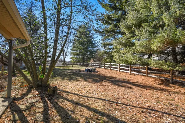 $291,000 | 1165 Monteray Circle, Lawrenceburg, IN 47025