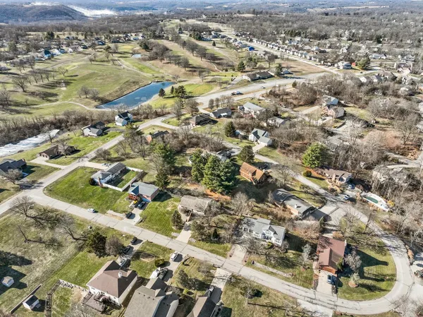 $291,000 | 1165 Monteray Circle, Lawrenceburg, IN 47025