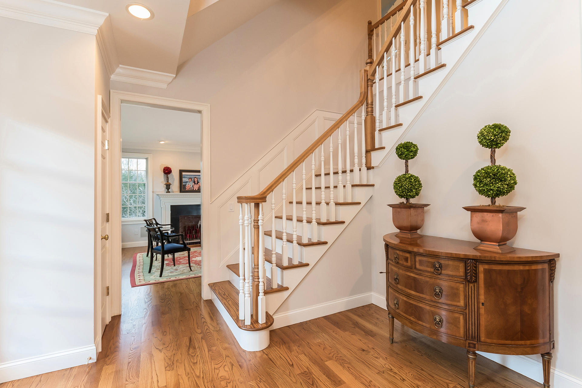 63 Old Studio Road New Canaan, CT 06840 - Photo 12 of 32 002-Foyer-3621867-medium