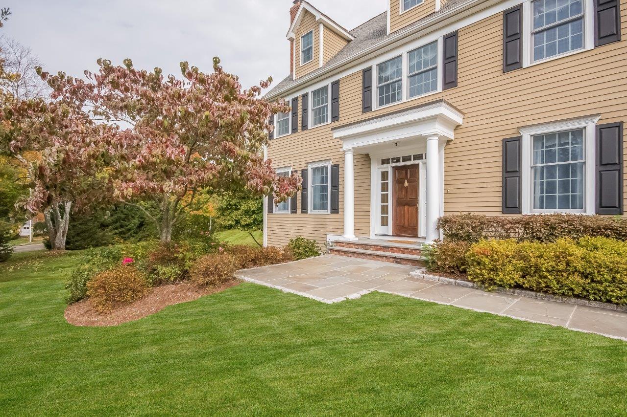 63 Old Studio Road New Canaan, CT 06840 - Photo 2 of 32 003-3363492-large_EDIT MLS
