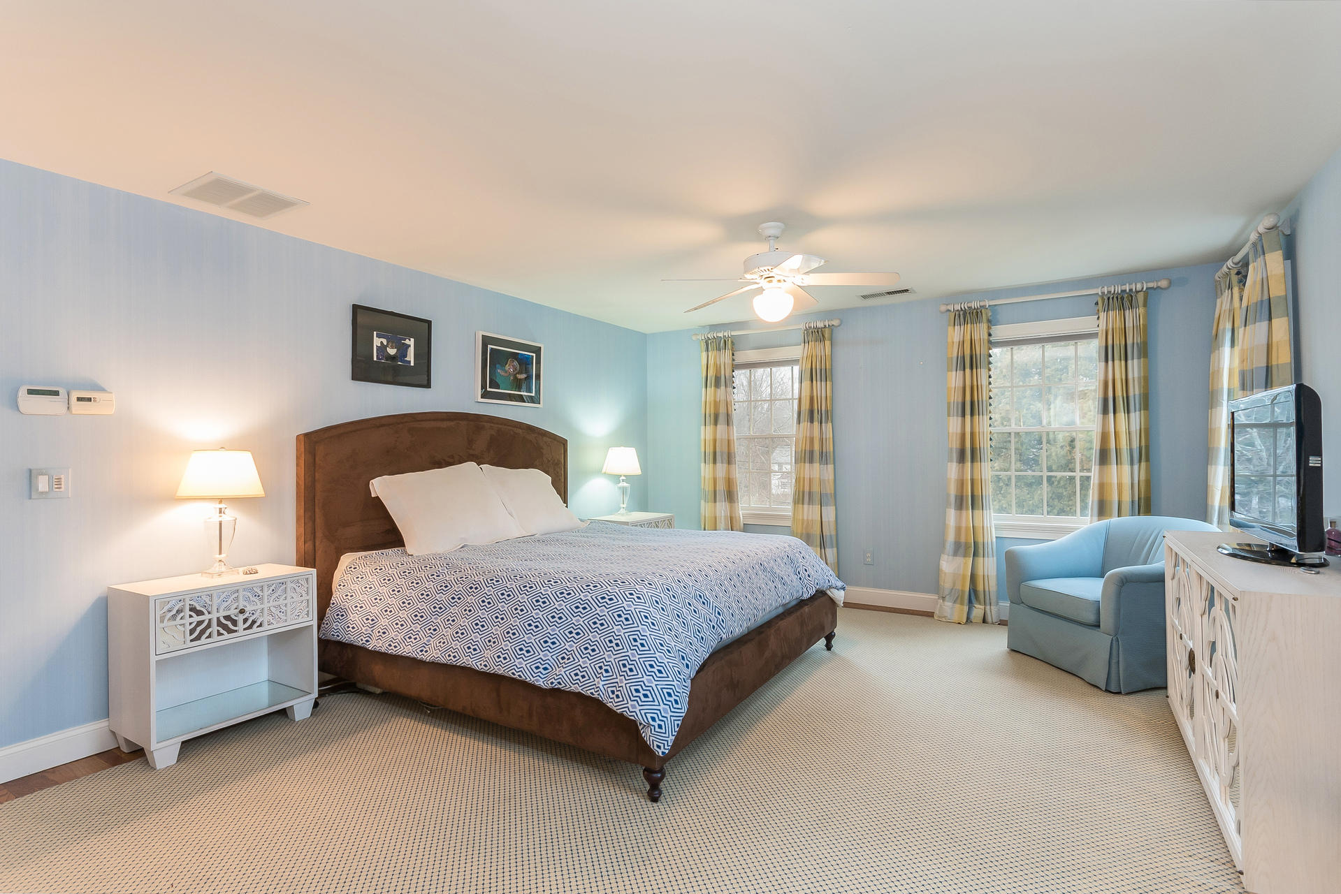63 Old Studio Road New Canaan, CT 06840 - Photo 25 of 32 025-Master_Bedroom-3621888-medium