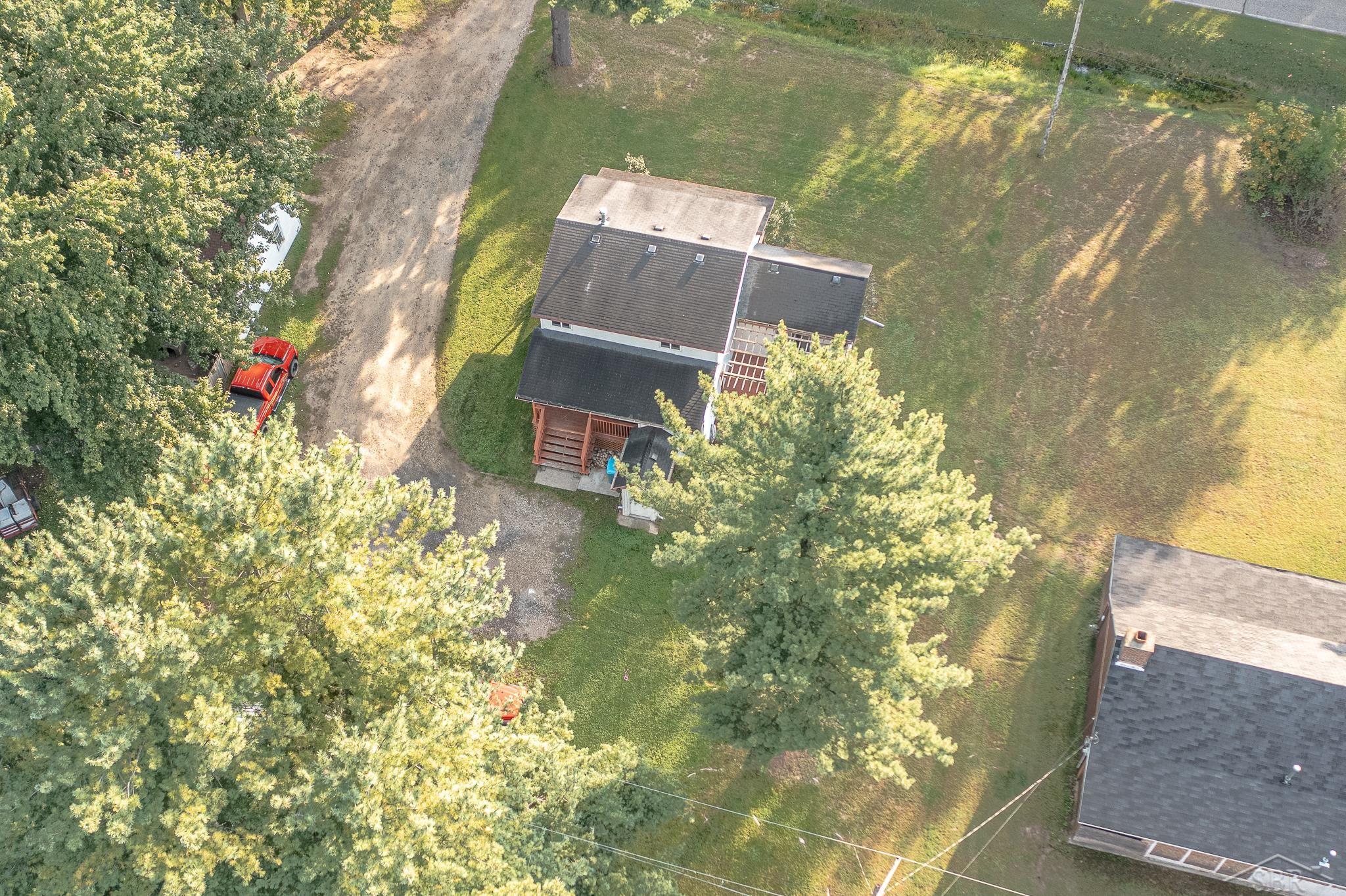4368 South Kirk Road Vassar, MI 48768 - Photo 5 of 23 50122834-4.JPG