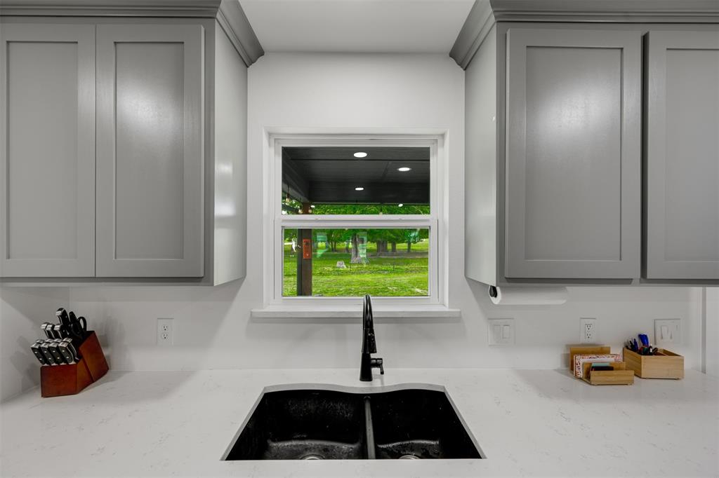 64 Private Road Paris, TX 75462 - Photo 11 of 30