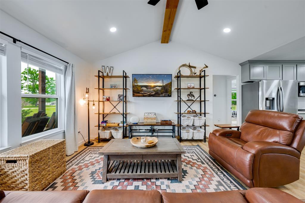 64 Private Road Paris, TX 75462 - Photo 7 of 30