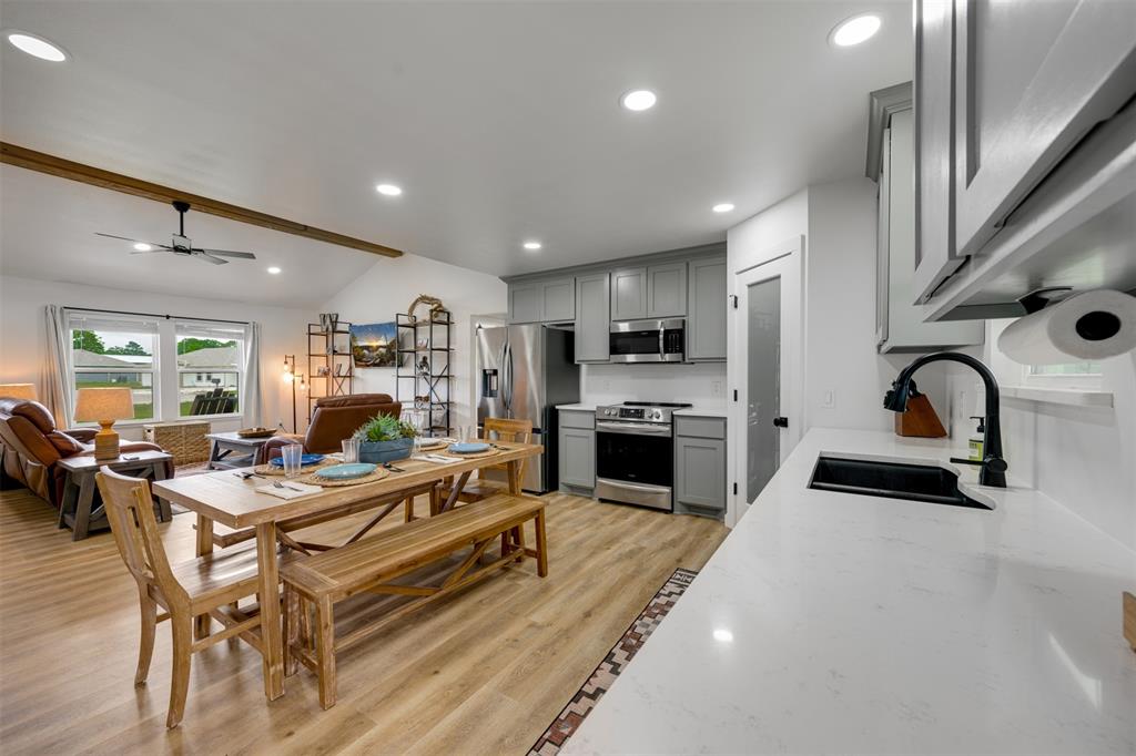 64 Private Road Paris, TX 75462 - Photo 9 of 30