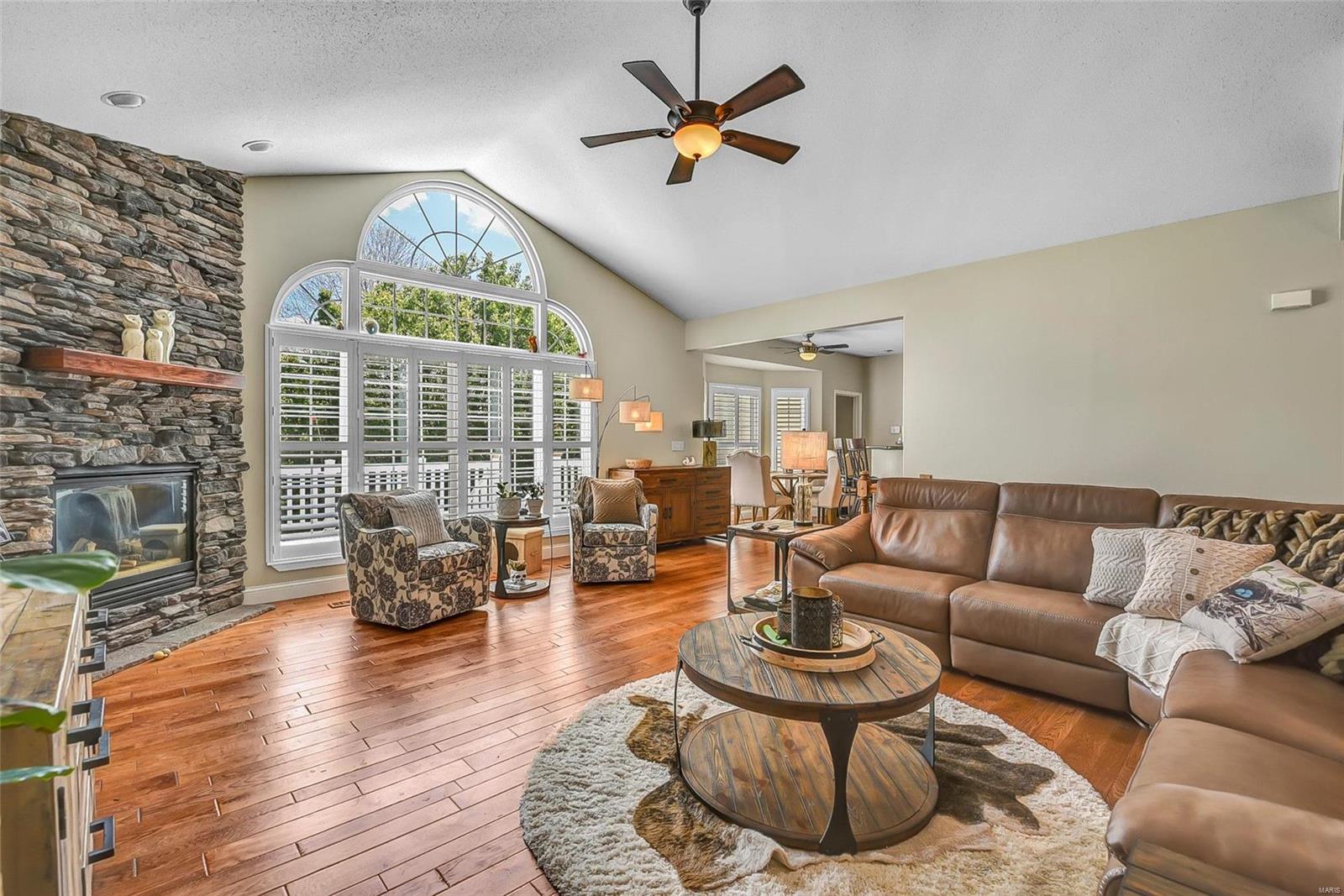 152 Sundown Ridge Maryville, IL 62062 - Photo 4 of 46 Gallery Image 4
