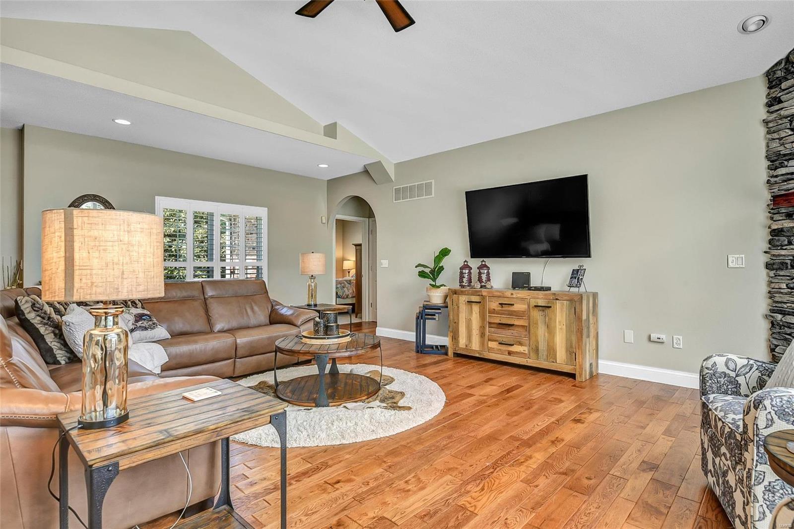 152 Sundown Ridge Maryville, IL 62062 - Photo 6 of 46 Gallery Image 6