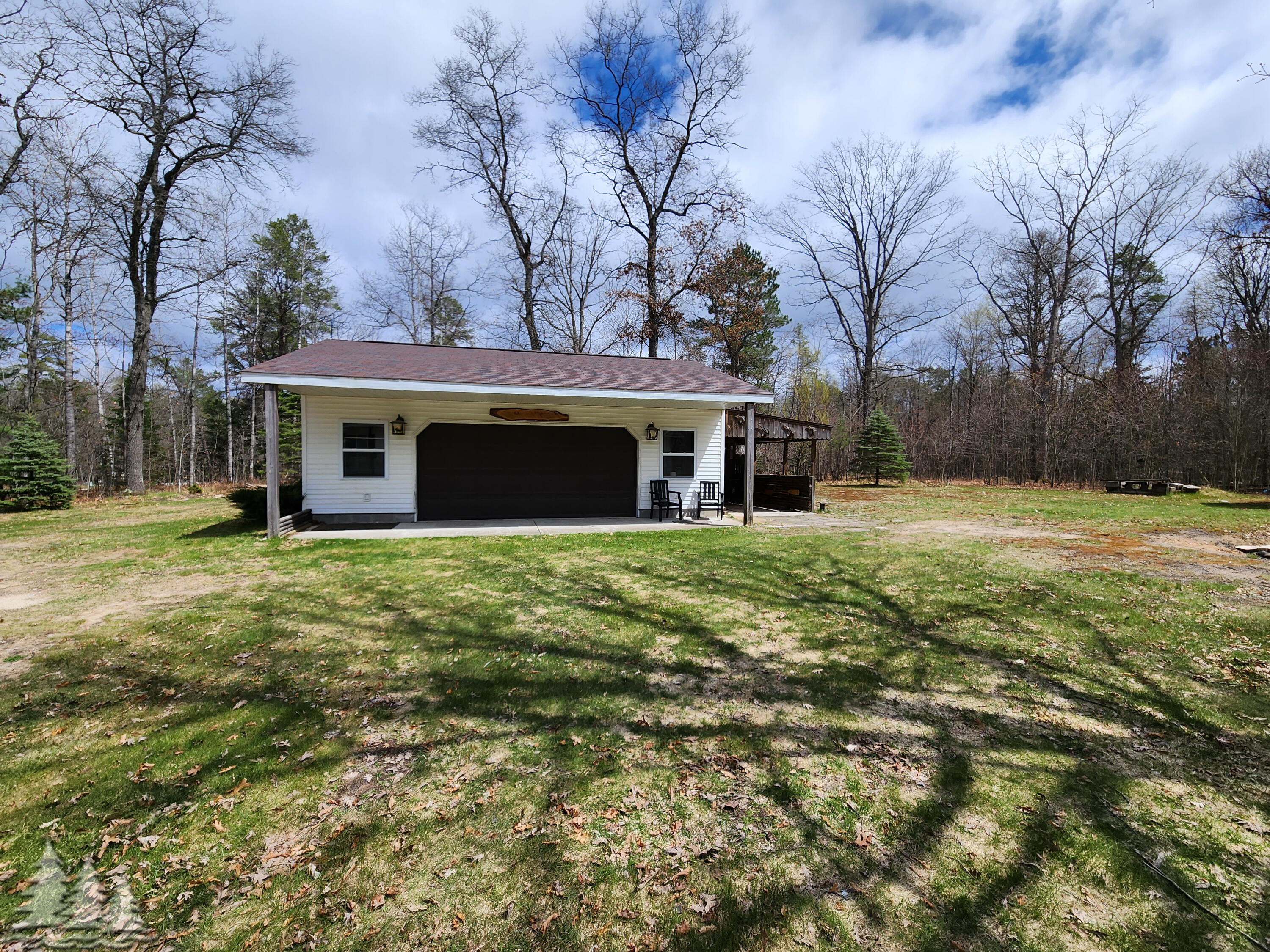 3329 Pine Ridge Street Lewiston, MI 49756 - Photo 9 of 34 Gallery Image 9
