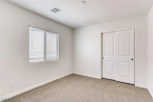 $2,050 | 6828 Majestic Palm Drive, Las Vegas, NV 89122