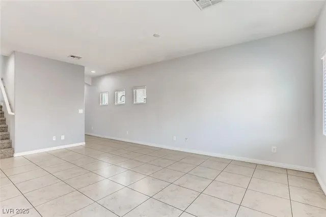 $2,050 | 6828 Majestic Palm Drive, Las Vegas, NV 89122