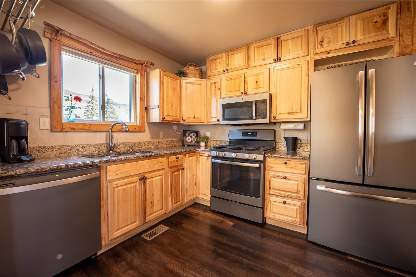 32 Canyon Trail Road Dillon, CO 80435 - Photo 8 of 18