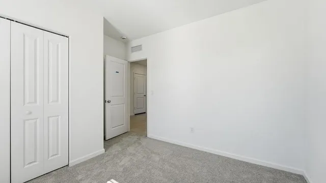 $2,700 | 10761 Northwest Everbreeze Dr Port, Port St. Lucie, FL 34987