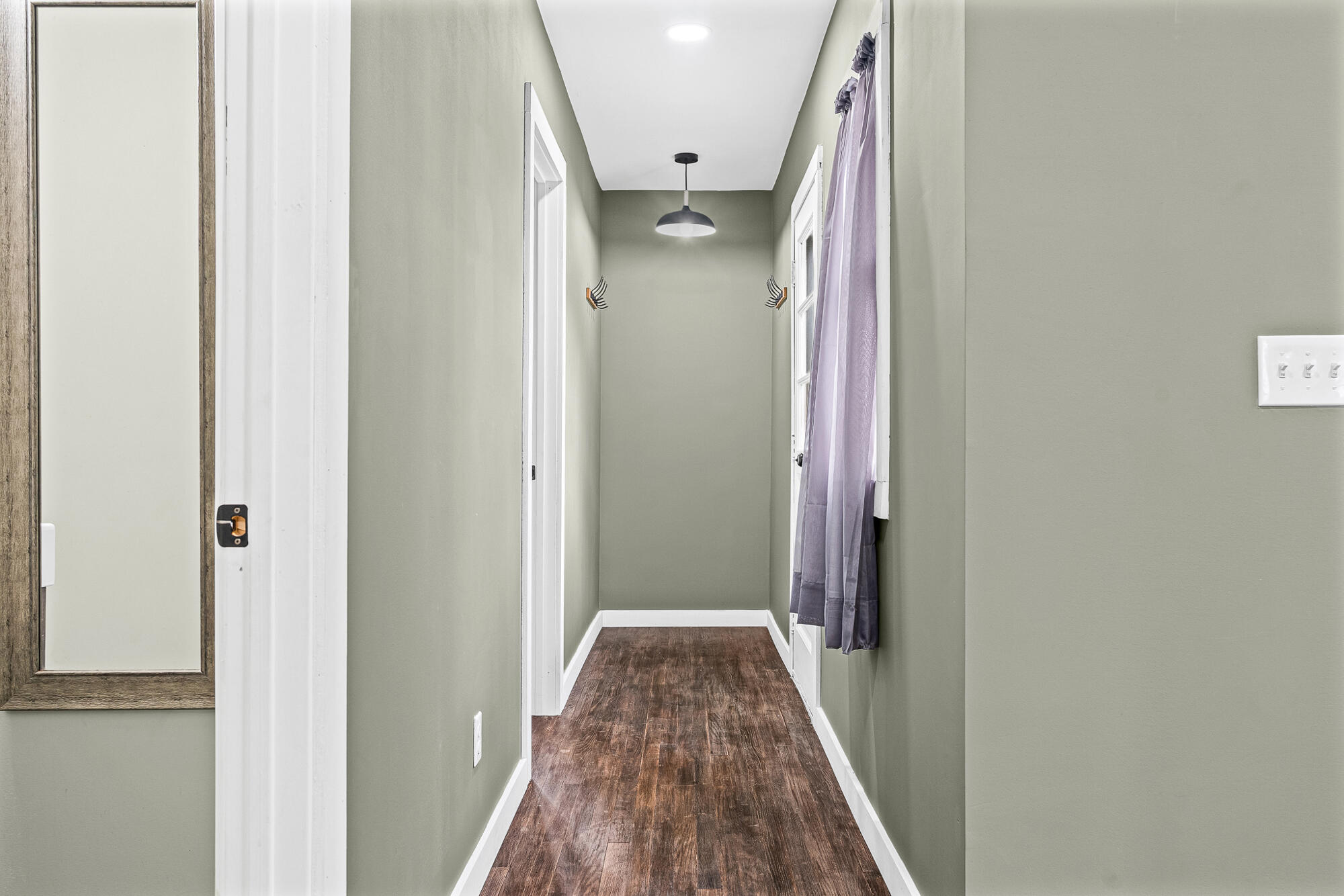 708 Kent Street Sparta, WI 54656 - Photo 17 of 21 Entry