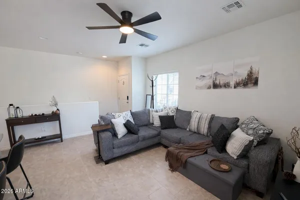 $1,995 | 854 South San Marcos Drive, Unit 10B, Apache Junction, AZ 85120