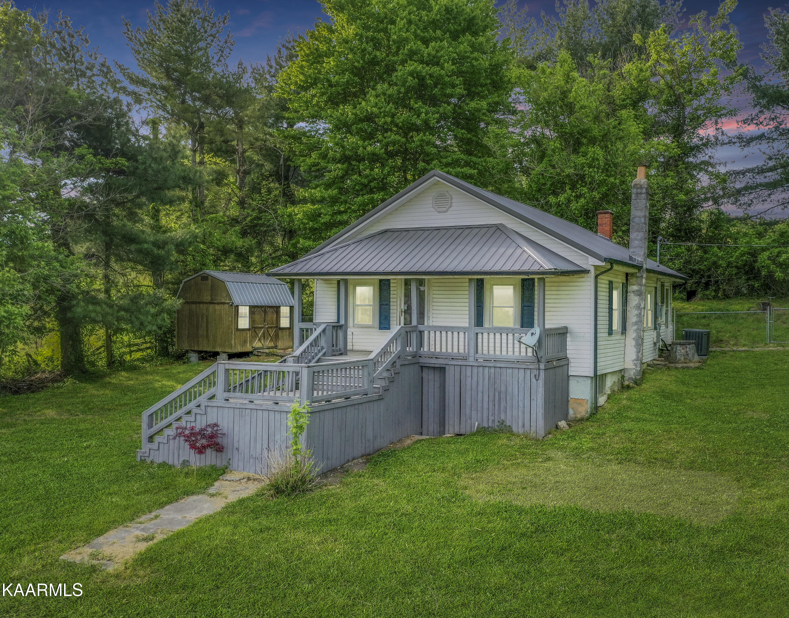 145 Robby Lane Harrogate, TN 37752 - Photo 1 of 17 DJI_0572-2